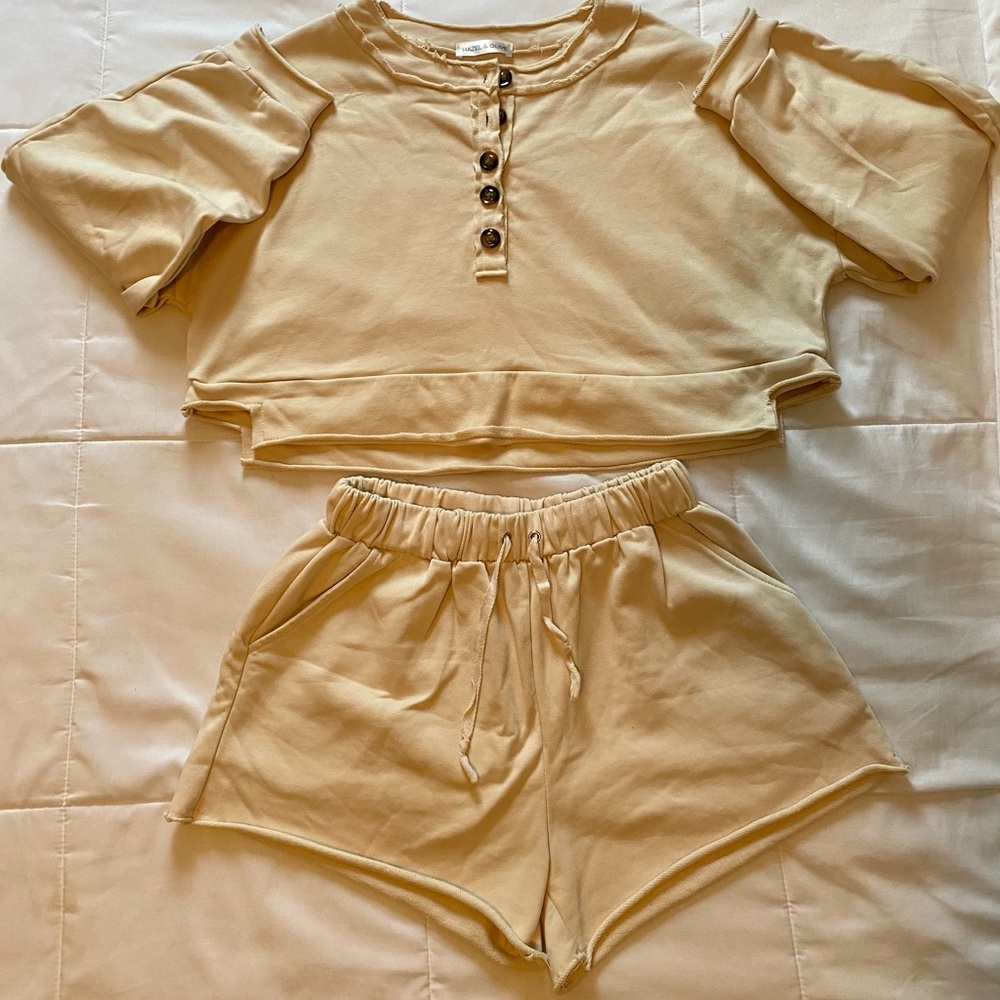 Super cute sweatshirt and shorts matching set